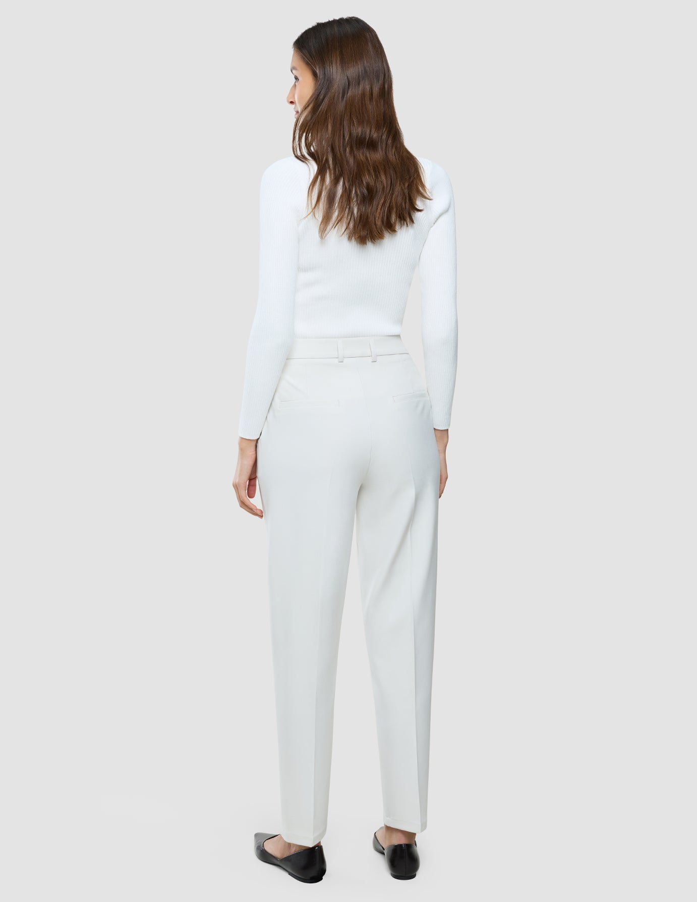Women Essential Pants Tapered Off White